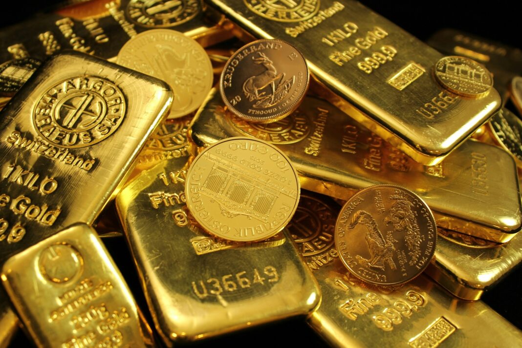 Ouro dispara com volatilidade financeira; ainda vale ter em carteira em 2025?