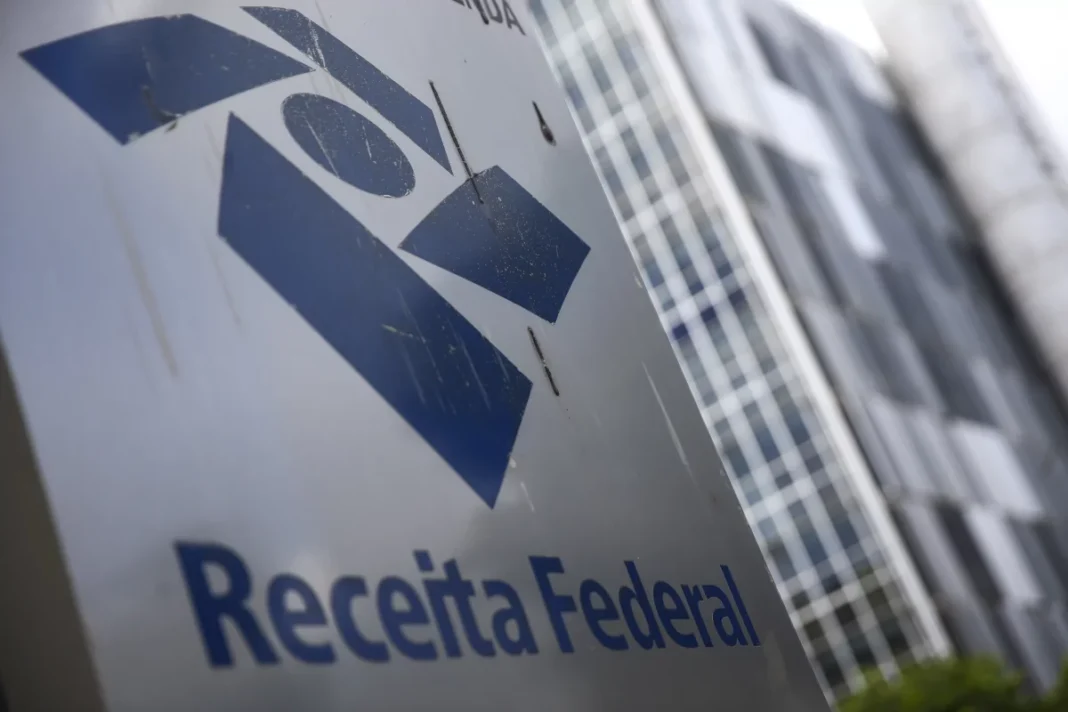 Como Economizar Comprando em Leilões da Receita Federal